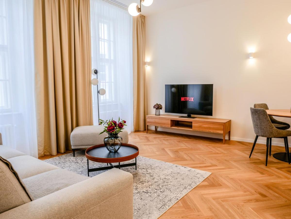 Laurinska 1 Apartments Bratislava Exterior photo