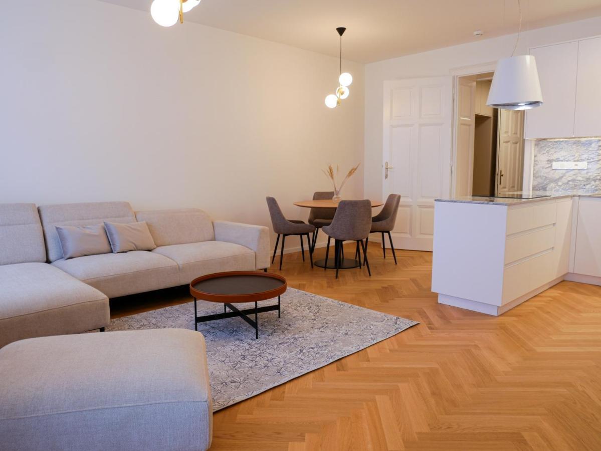Laurinska 1 Apartments Bratislava Exterior photo
